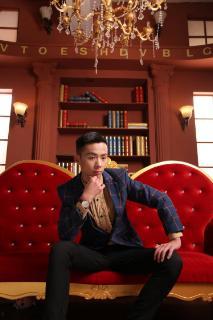 郑超个人资料,才华横溢的青年才俊，多领域成就斐然